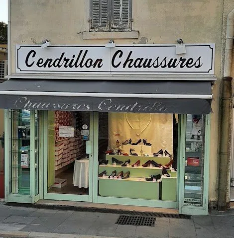Image Devanture Cendrillon Chaussures